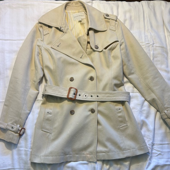 Banana Republic Beige Trench Coat - Picture 1 of 3